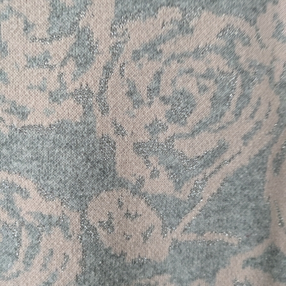 Floral Patterned Sweater - Picture 2 of 2